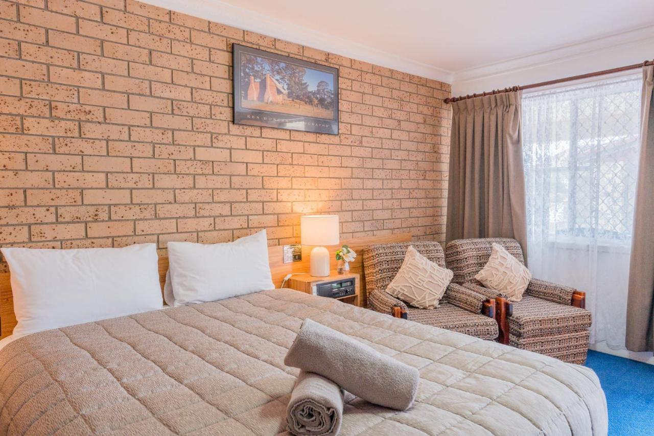 Settlers Motor Inn Тентерфилд Экстерьер фото
